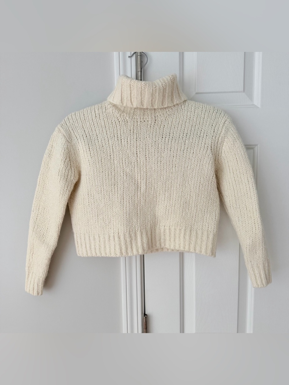 J.Crew Cream Turtleneck Cropped Sweater in Textured Wool Yarn, Size XXS